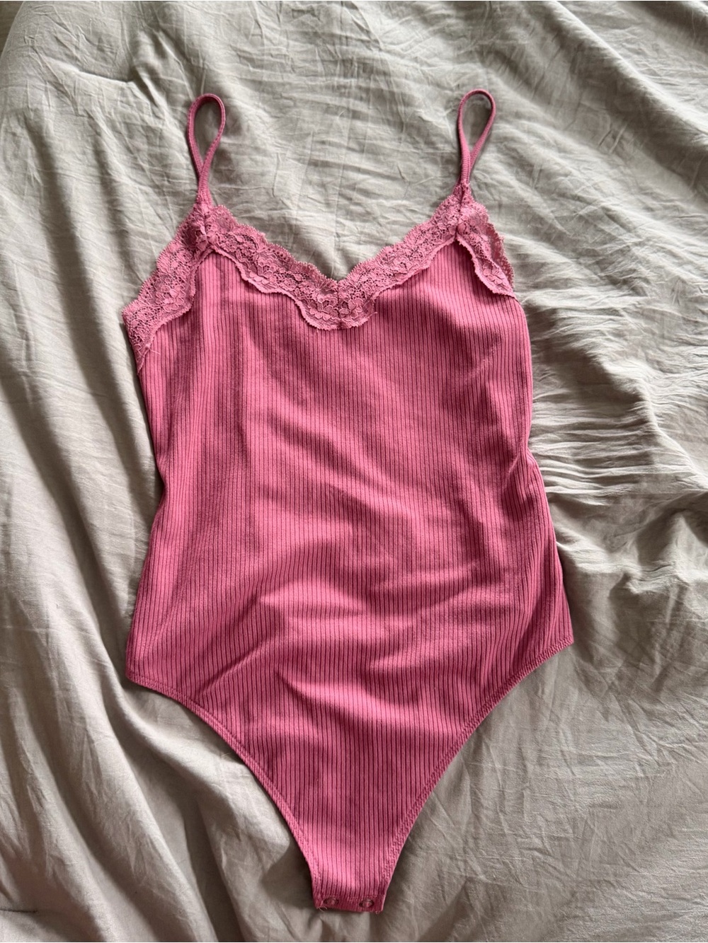 American Eagle Outfitters Pink Ribbed Lace-Trim Cami Bodysuit